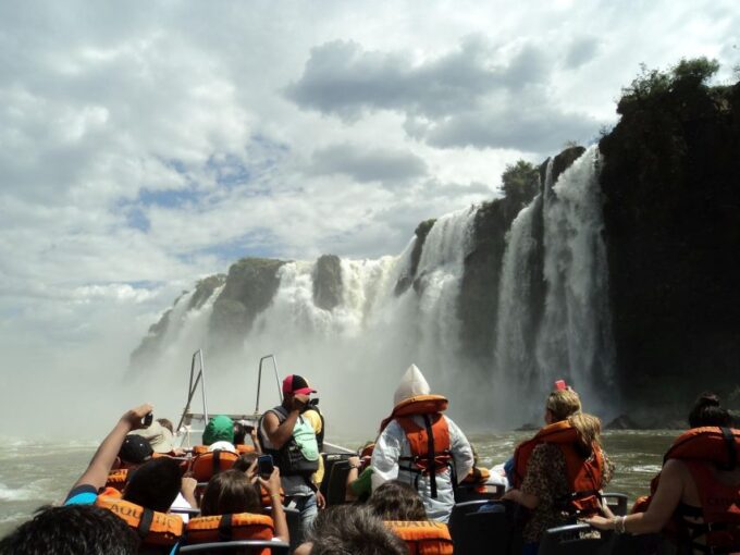 Argentina: Full-Day Iguazu Falls and Great Adventure Tour - Customer Feedback