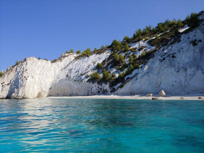 Argostoli: Daily Cruise With Food & Drinks Around Kefalonia - Frequently Asked Questions