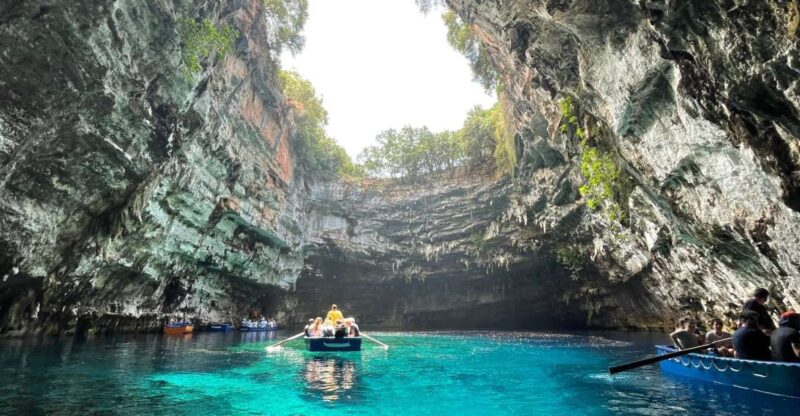 Argostoli: Melissani Lake, Drogarati Cave, and Myrtos Beach - Drogarati Cave Exploration