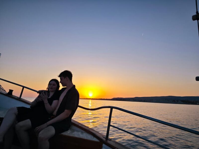 Argostoli: Sunset Cruise With Food & Drinks - Meeting Information