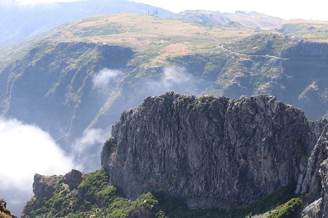 Arieiro Peak, Santo Da Serra and Cristo Rei 4x4 Experience - Booking and Cancellation