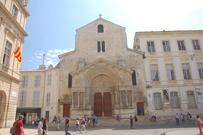Arles Half-Day Private Walking Tour, History, Culture & Van Gogh - Key Points