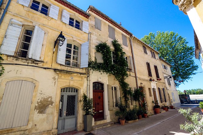 Arles Half-Day Private Walking Tour, History, Culture & Van Gogh - Cloister Exploration