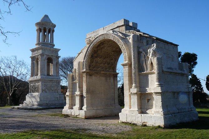 Arles, Les Baux and Saint Remy De Provence From Marseille - Transportation and Amenities