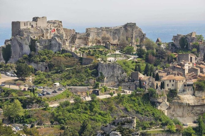 Arles, St Rémy De Provence & Les Baux De Provence From Aix En Provence - Flexible Meeting Points