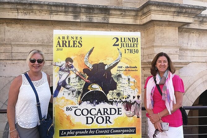 Arles - St Remy - Les Baux De Provence - 8h - Meeting and Pickup