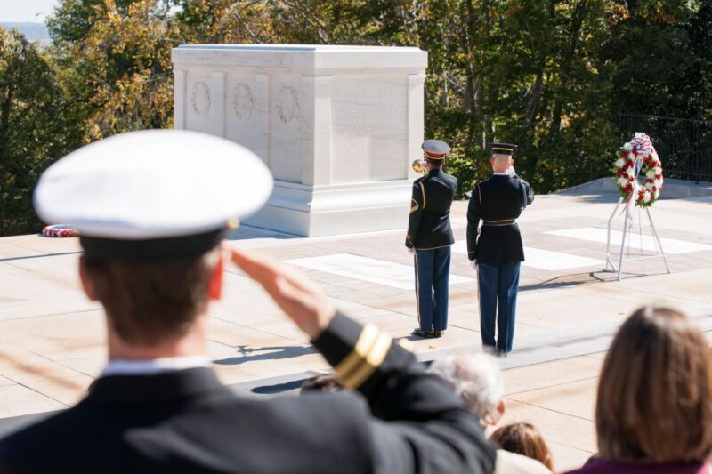 Arlington Cementary & Guard Ceremony With Iowa Jima Memorial - Frequently Asked Questions