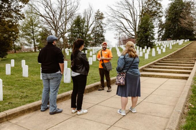 Arlington Cemetery & Changing of Guard Small-Group Walking - Meeting Point
