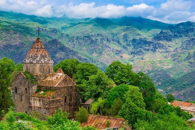 Armenia Full Day Private Tour From Tbilisi, Most Popular Places - Highlights of the Tour