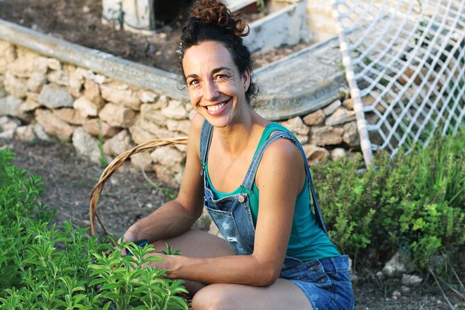 Aromatic Experience in the Medicinal Garden in Ibiza - Meeting Point and Location Details