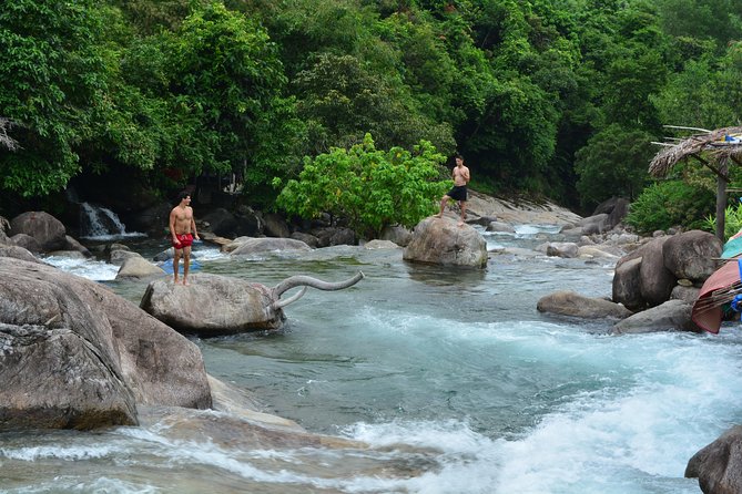 Around Phongnha With the Local - River Boat Excursion