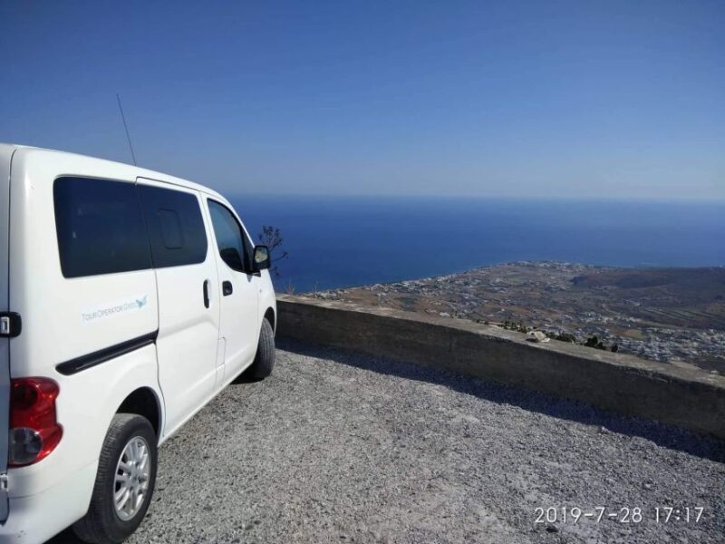 Around Santorini: Island Tour & Oia Town - Highlights