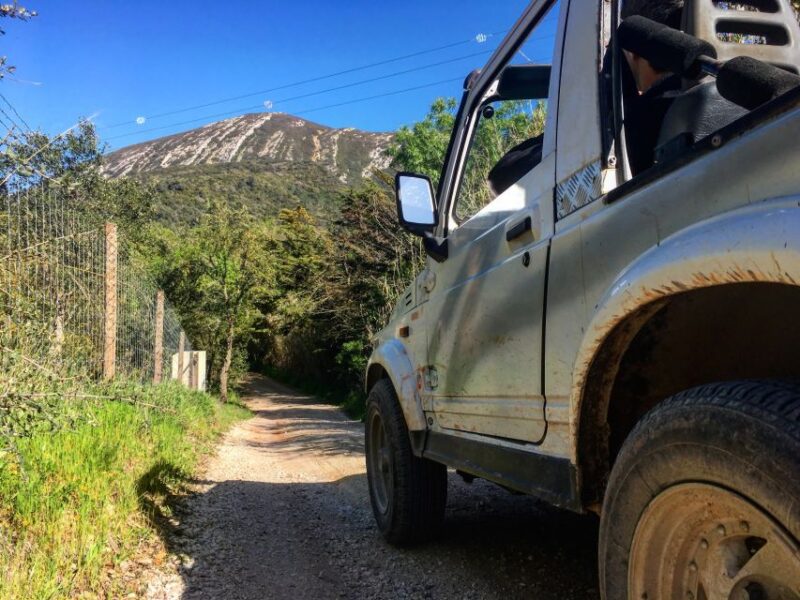 Arrábida Jeep Tour to the Most Beautiful Beach of Europe - Refreshments and Guide