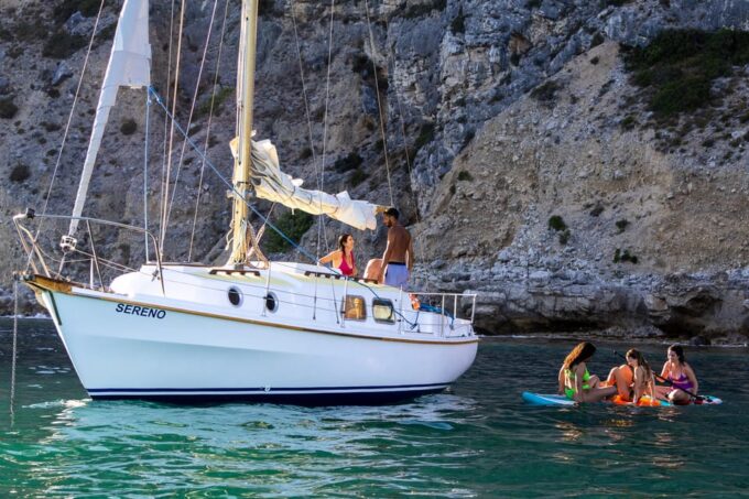 Arrábida Mountain: Sailing Tour - Embracing Local Cuisine and Culture