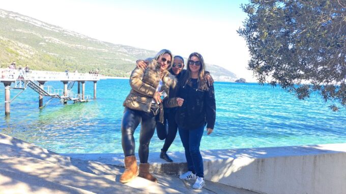 Arrábida National Park Jeep Tour - Group Size and Languages