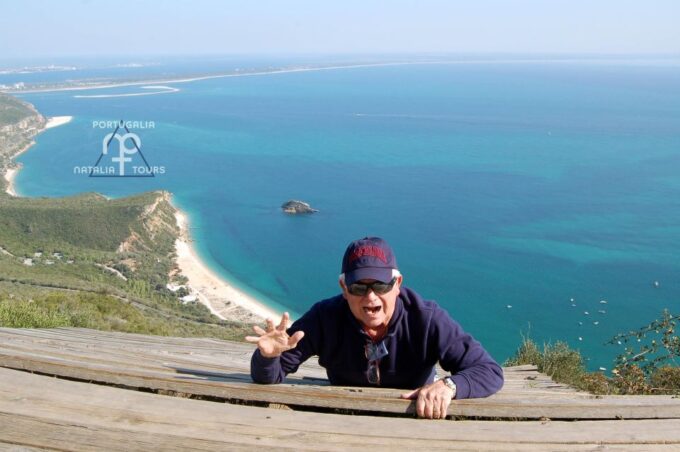 Arrábida: Private Wine Tour With Wine & Cheese Tasting - Included Services