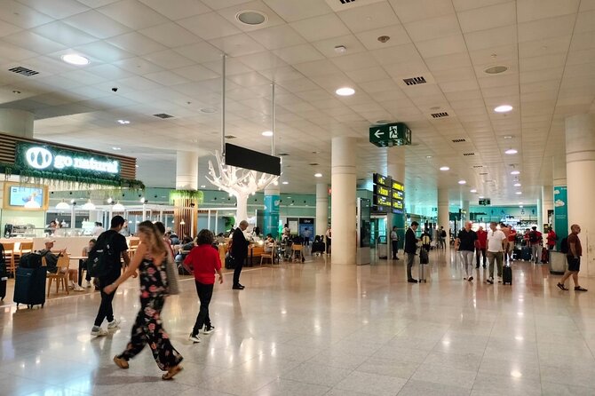 Arrival Barcelona Airport Private Transfer - Accessibility and Participation