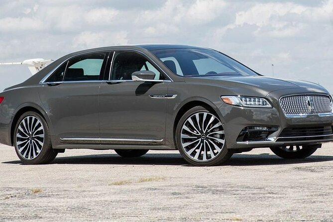 Arrival by Private Sedan From SEAttle Airport SEA to SEAttle City - Additional Information