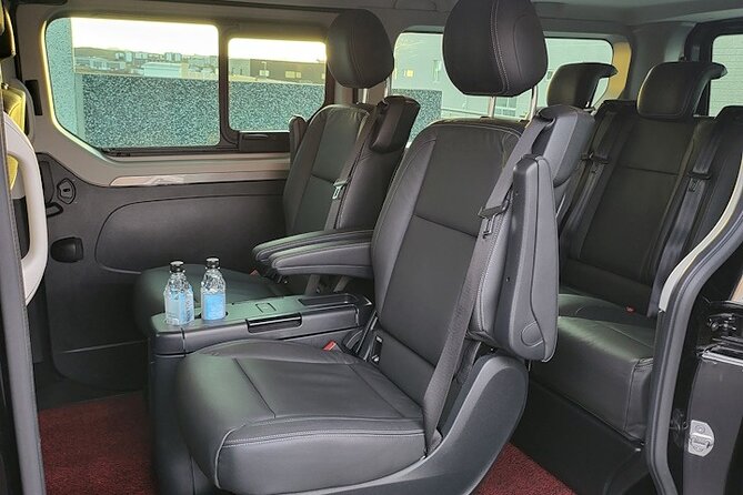 Arrival in Iceland - Private Airport Transfer From KEF Airport - Hassle-free Luggage Handling
