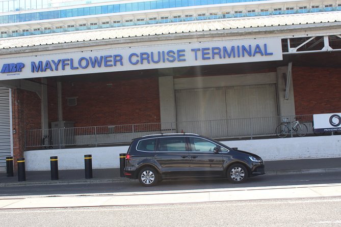 Arrival or Departure Private Transfer: Gatwick Airport to Southampton Cruise Port - Health Disclosure Requirements
