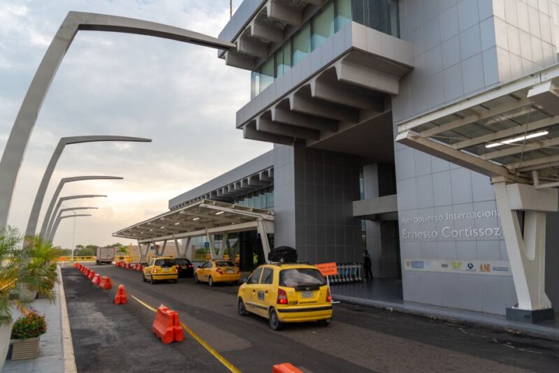 Arrival or Departure Transfer: Ernesto Cortissoz Airport - Accessibility Options