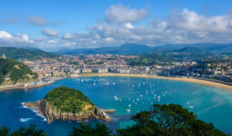 Arrival or Departure Transfer in San Sebastian - Key Points