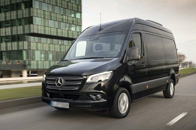 Arrival Private Transfer Amsterdam Airport to Amsterdam City Center by Minibus - Additional Considerations