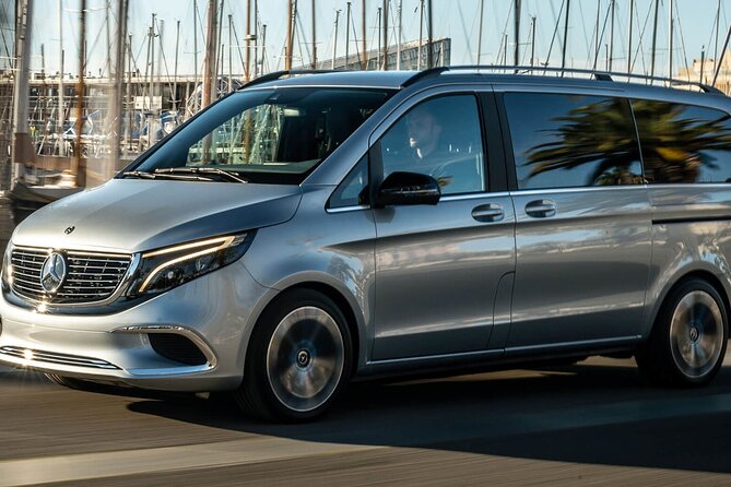 Arrival Private Transfer From Bergen Airport BGO to Bergen by Luxury Minivan - Transfer Details