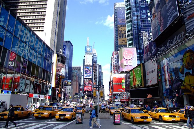Arrival Private Transfer: Newark Airport EWR to New York in Business Car - Frequently Asked Questions