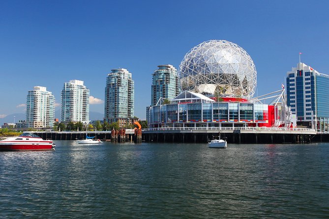 Arrival Private Transfer: Vancouver Airport YVR to Vancouver in Luxury Car - Inclusion of Taxes and Gratuities