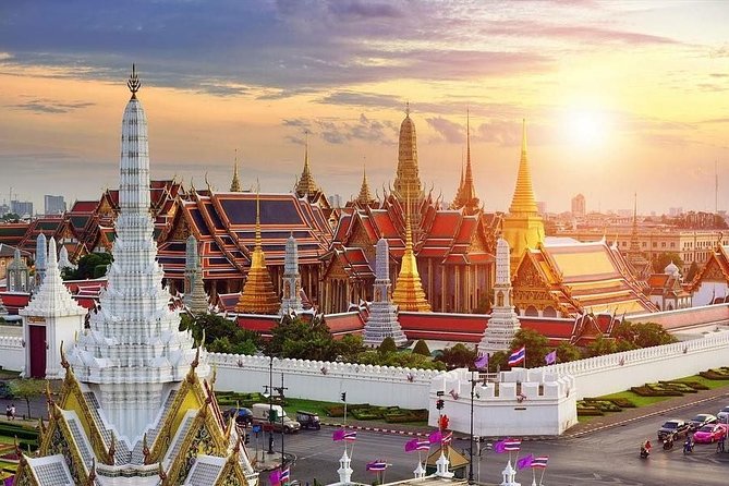 Arrival Private Transfers From Bangkok Airport BKK to Bangkok in Business Car - Booking Information