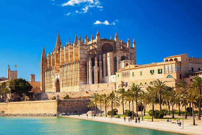 Arrival Private Transfers : Mallorca Airport PMI to Palma in Business Car - Drop-off Information