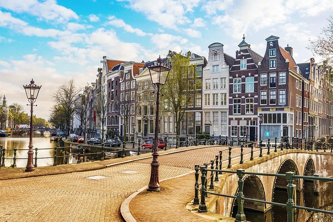 Arrival Transfer: Airport AMS to Amsterdam by Business Car - Pickup and Drop-off Details
