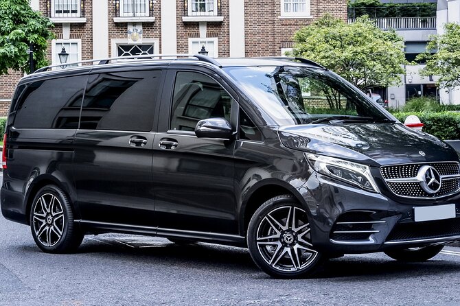 Arrival Transfer: Bristol Airport BRS to Bristol by Luxury Van - Key Points