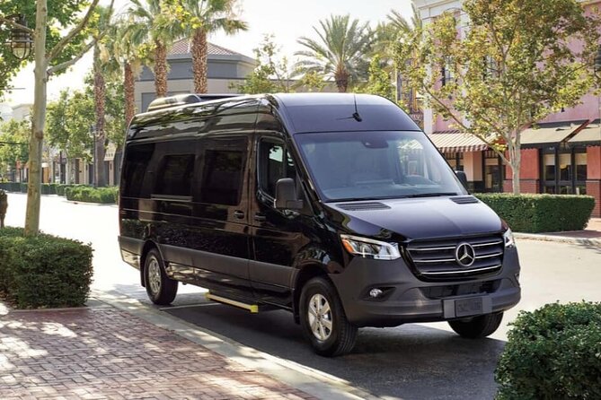 Arrival Transfer Chania Airport to Chania, Rethimno or Heraklion - Waiting Time and Accessibility