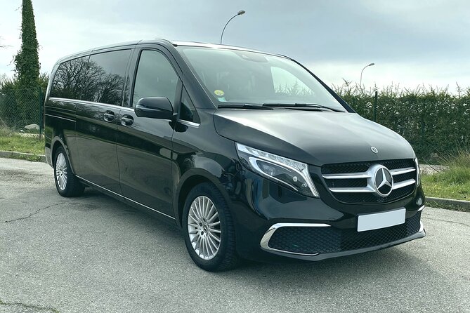 Arrival Transfer From Madrid Airport MAD to Madrid in Private Van - Key Points