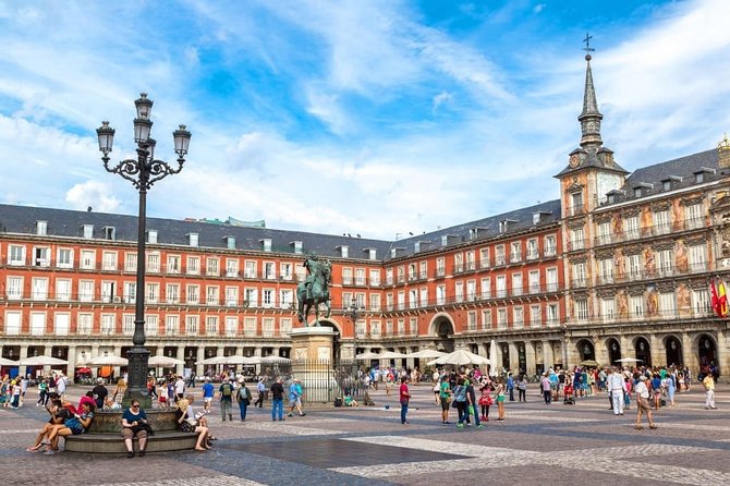 Arrival Transfer From Madrid Airport MAD to Madrid in Private Van - Cancellation Policy