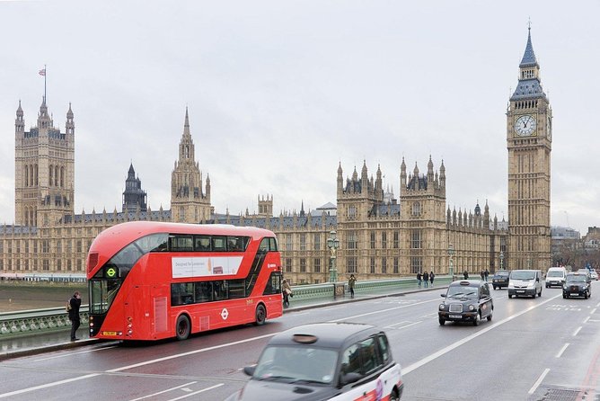 Arrival Transfer: Gatwick Airport LGW to London by Luxury Van - Operator and Operating Hours