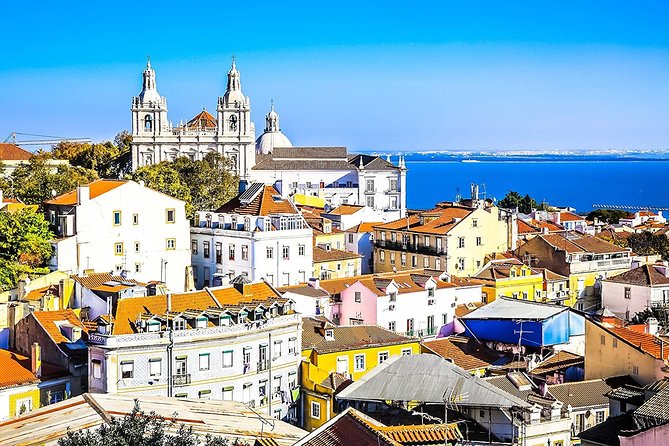 Arrival Transfer: Lisbon Airport LIS to Lisbon in Business Car - Included Amenities