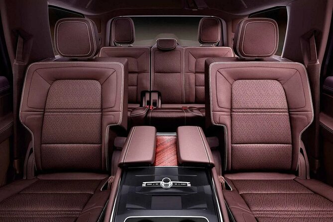 Arrival Transfer Montreal Airport YUL to Montreal by Cars or SUV - Booking Process and Requirements
