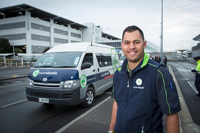 Arrival Transfer: Wellington Airport to Central Wellington City Centre Hotels - Airport Pickup and Hotel Drop-off