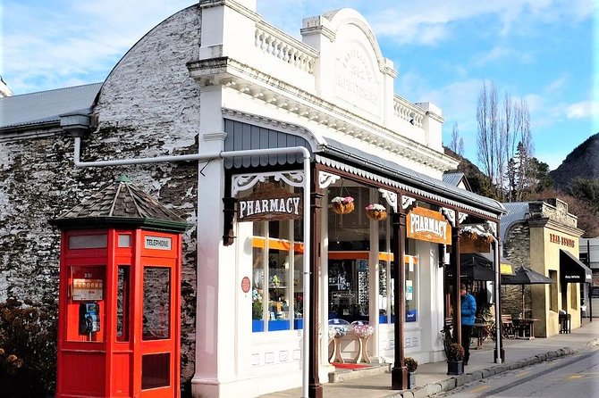 Arrowtown Wanaka Private Day Tour From Queenstown - Scenic Views