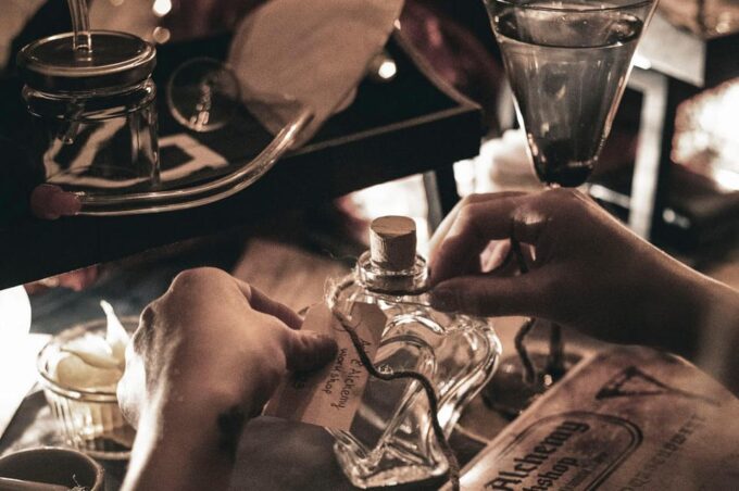 ART-ALCHEMY© |GIN Experience Workshop in Lugano - Gin Customization Process