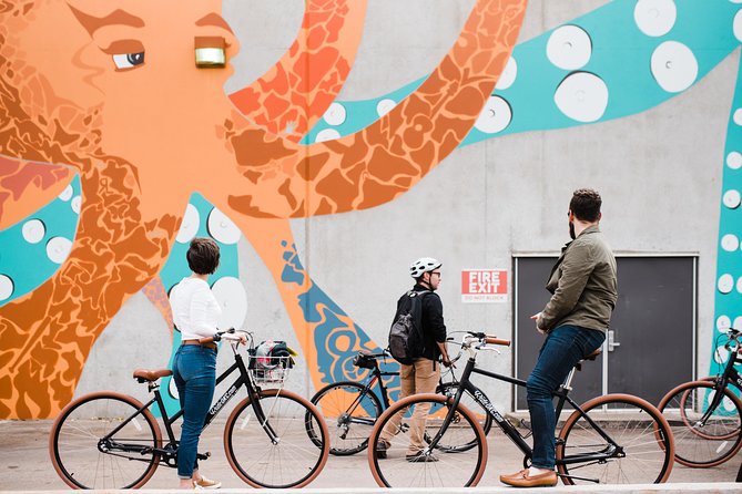 Art + Architecture Tour - Tour Schedule and Timing