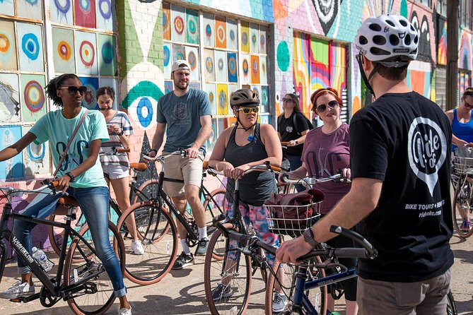 Art + Architecture Tour - Accessibility and Accommodations
