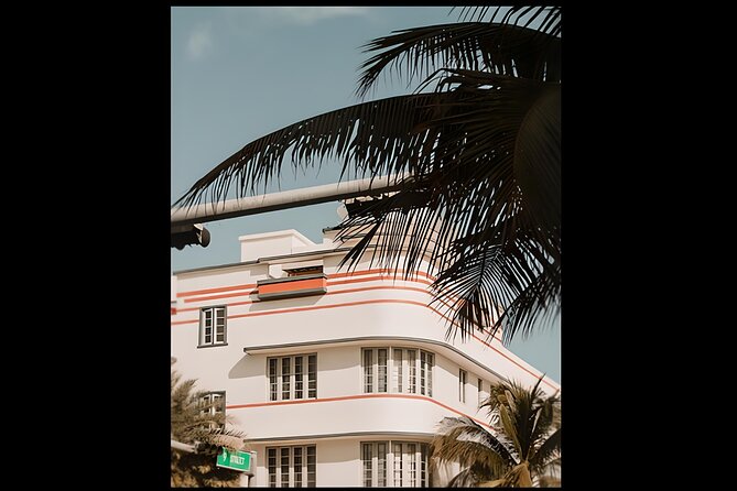Art Deco Tour: Step Back in Time to the Roaring Twenties - Guided Tour Insights