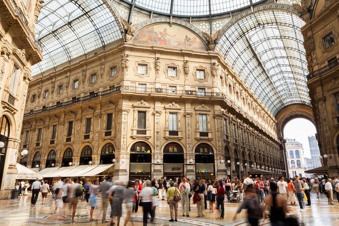 Art & Fashion Quest Experience in Milan - Getting Started With the Tour