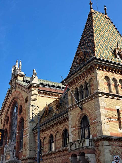 Art Historical City Walk - Experience Highlights