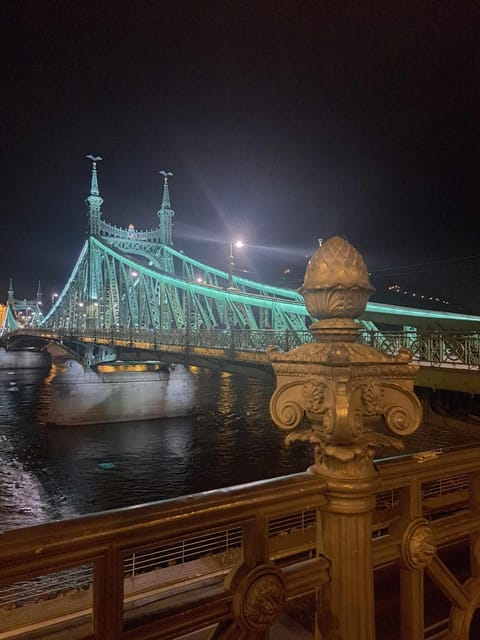 Art Historical City Walk - Cancellation Policy