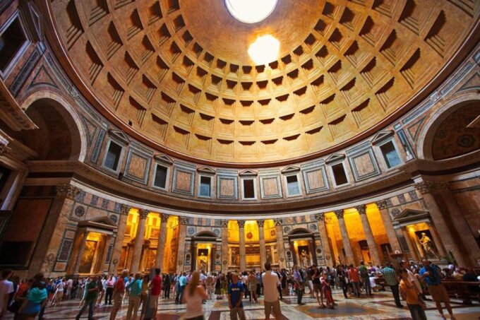 Art, History, and Engineering: The Pantheon Experience - Dress Code and Important Notices